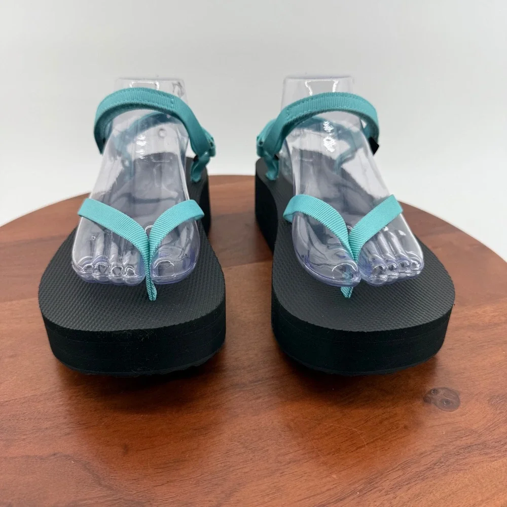 Teva flatform sandal